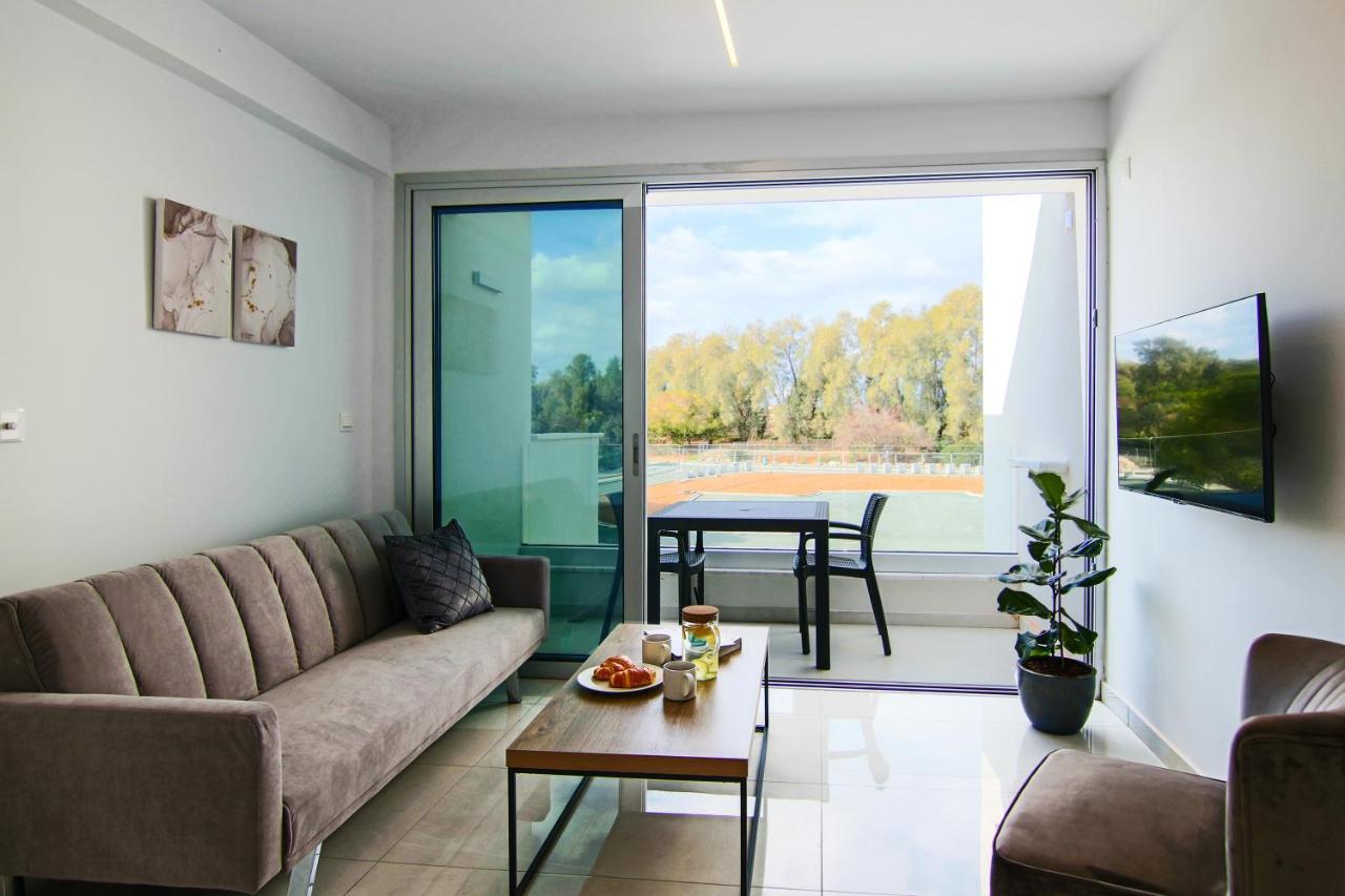 Phaedrus Living - Seaside Executive Flat Harbour 201 Lejlighed Paphos Eksteriør billede